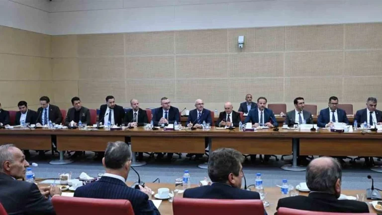 Ankara’da Gerçekleşen TOBB Toplantısında İnşaat Sektörünün Geleceği Üzerine Konuşuldu
