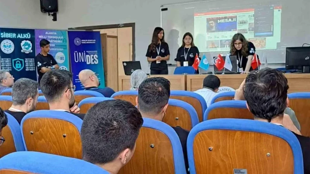 Alanya’da Gerçekleşen Milli Teknoloji Hackathonu Yarışması Başarıyla Sona Erdi