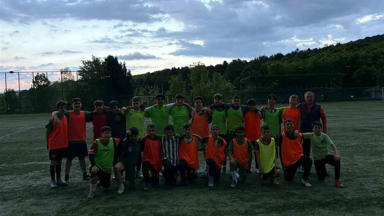 Ferizlispor Sakarya’da Gençleri Futbola Teşvik Ediyor